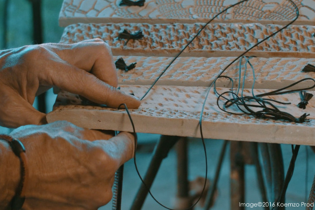 créateur français d'instruments de musique et installations sonore pour jardi arbre forêt et évènementiel animation ludique festive et thérapeutique hortithérapie